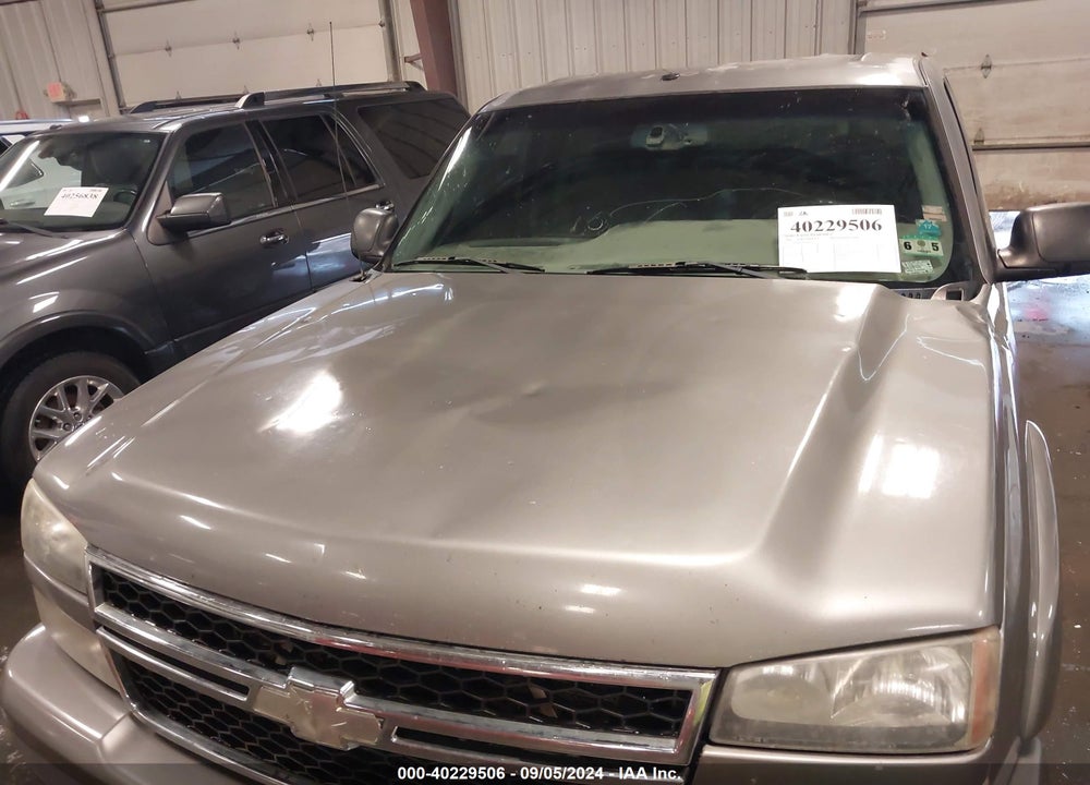 2006 CHEVROLET SILVERADO 1500 LT1 VIN: 2GCEK13T961100591