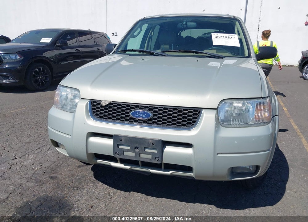 2003 FORD ESCAPE LIMITED VIN: 1FMCU94113KC99060