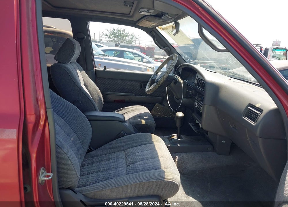 1993 TOYOTA 4RUNNER VN29 SR5 VIN: JT3VN29V4P0016377