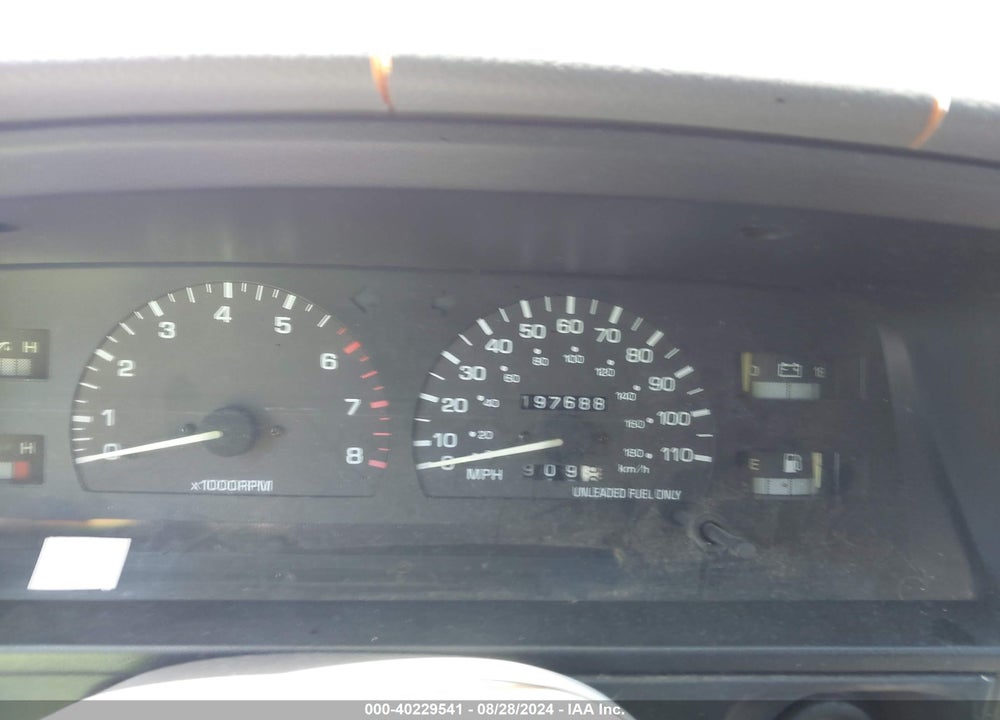 1993 TOYOTA 4RUNNER VN29 SR5 VIN: JT3VN29V4P0016377
