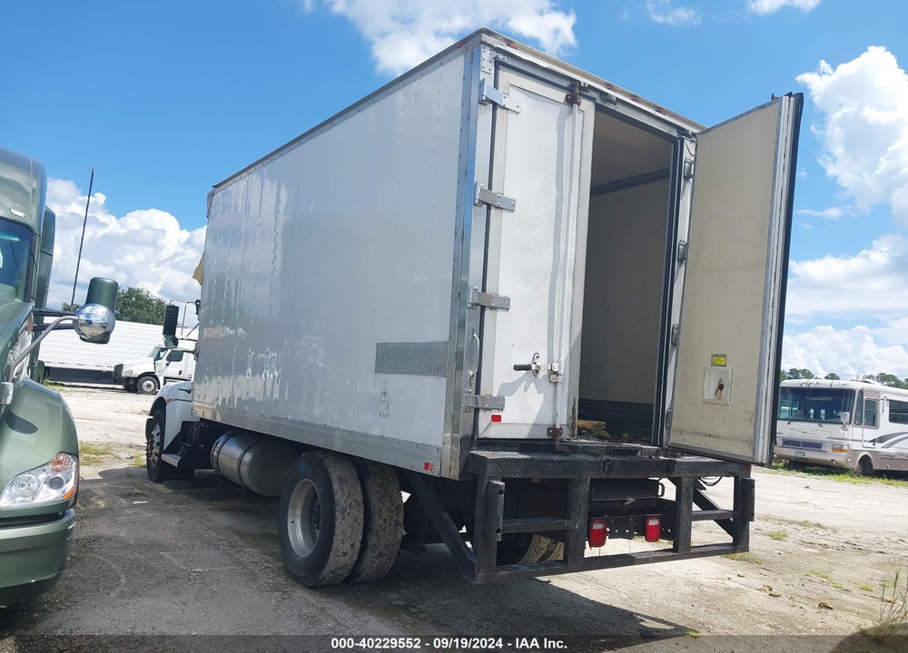 2017 KENWORTH T3 SERIES VIN: 2NKHHM6X6HM159531