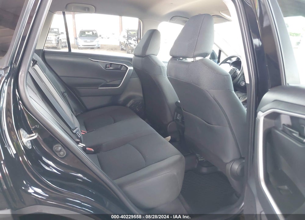 2024 TOYOTA RAV4 LE VIN: 2T3H1RFV2RW311591