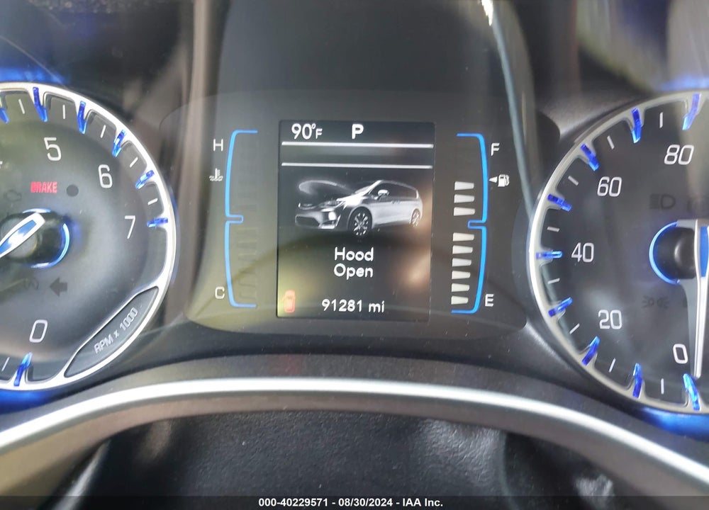 2017 CHRYSLER PACIFICA TOURING L VIN: 2C4RC1BG0HR530243