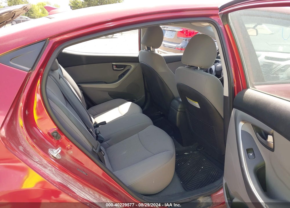 2016 HYUNDAI ELANTRA SE VIN: 5NPDH4AE1GH665255