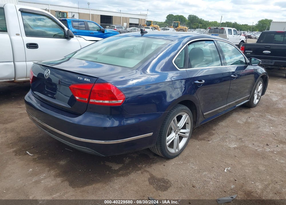 2012 VOLKSWAGEN PASSAT 2.0L TDI SEL PREMIUM VIN: 1VWCN7A38CC007102