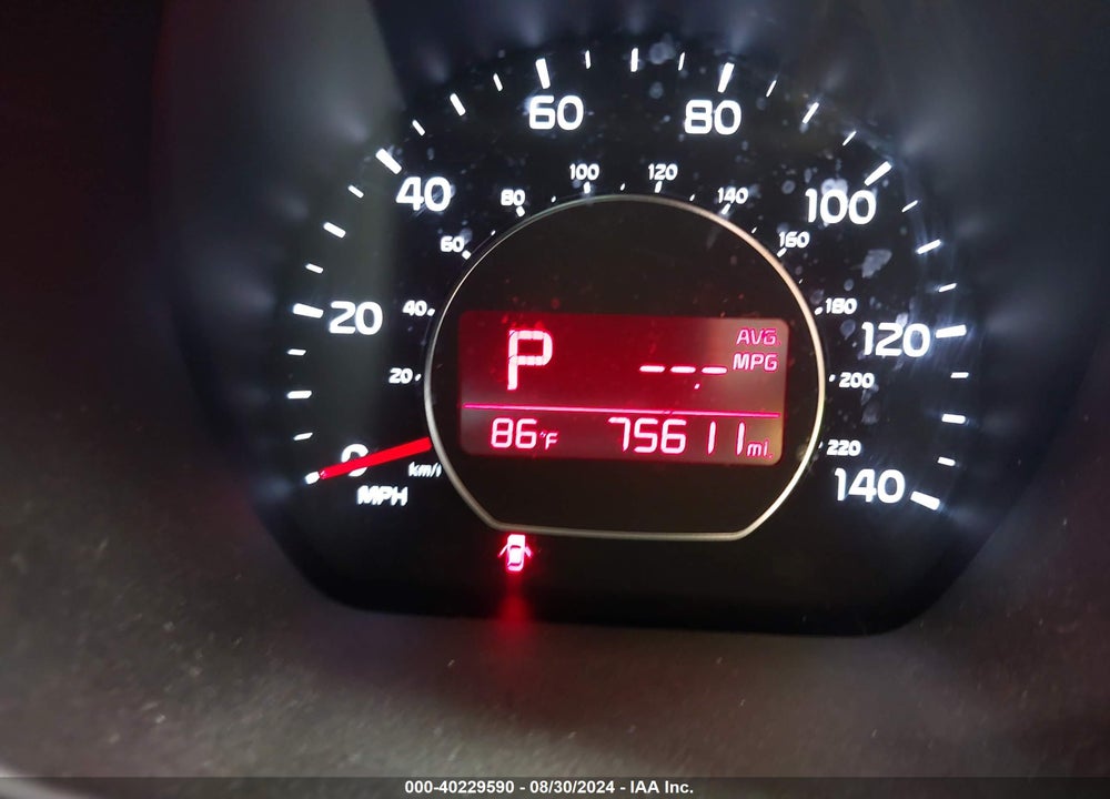2018 KIA SOUL VIN: KNDJN2A27J7581118