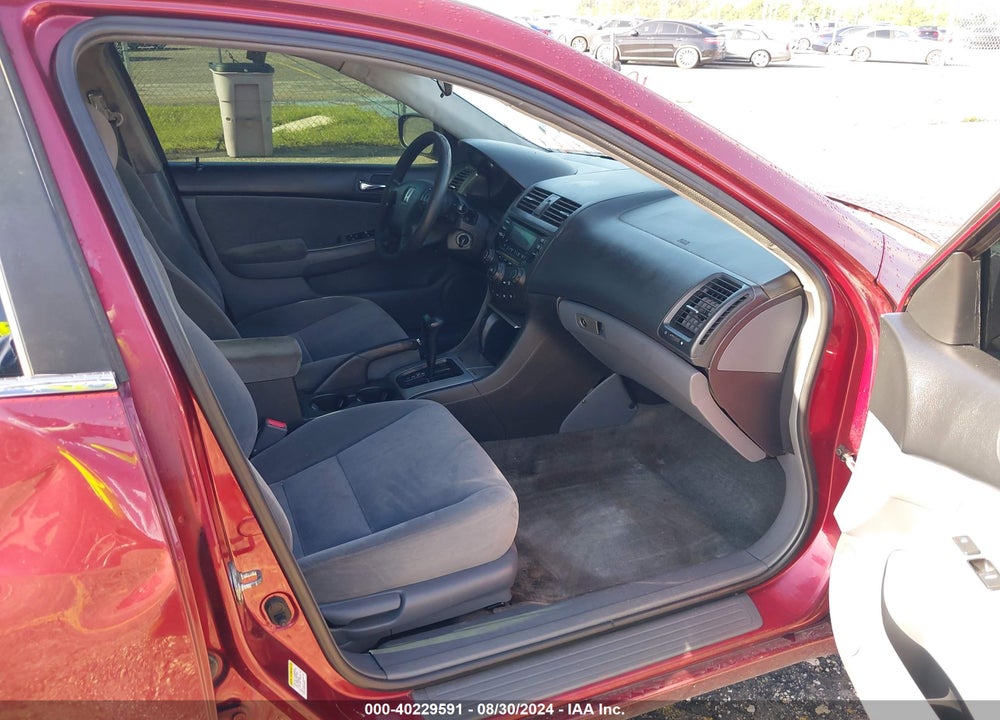 2005 HONDA ACCORD 2.4 EX VIN: 1HGCM56705A131239