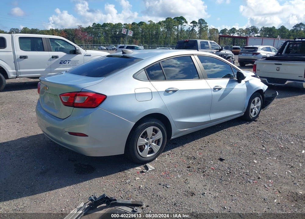 2018 CHEVROLET CRUZE VIN: 1G1BC5SM9J7201457