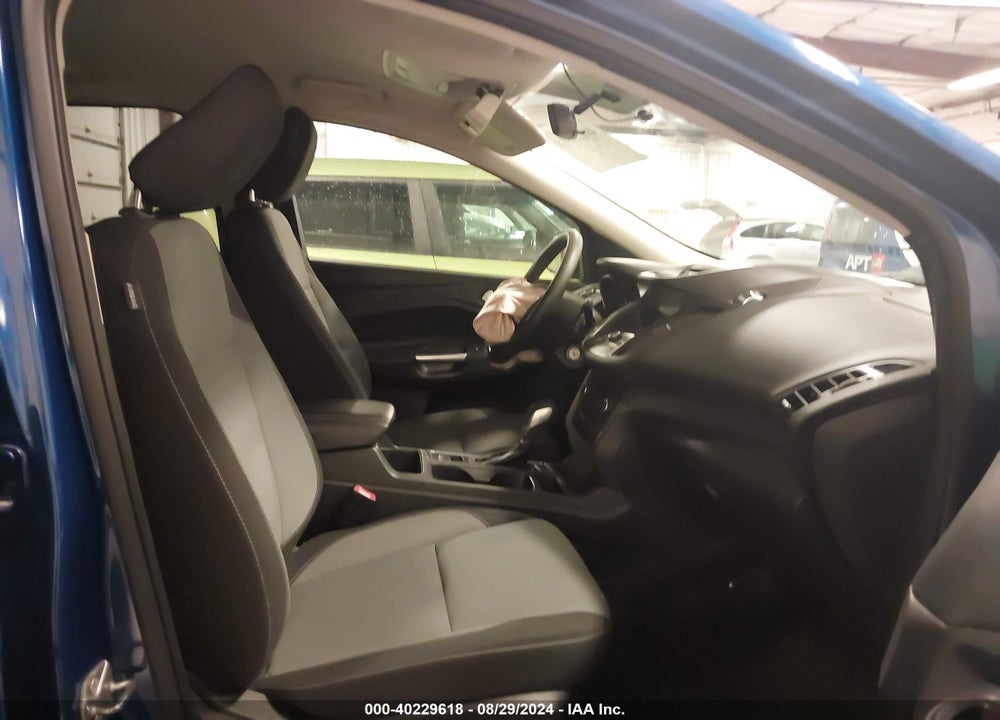 2018 FORD ESCAPE SE VIN: 1FMCU9GDXJUA90679