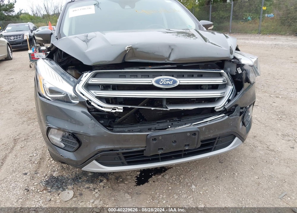 2017 FORD ESCAPE TITANIUM VIN: 1FMCU9J93HUB57685