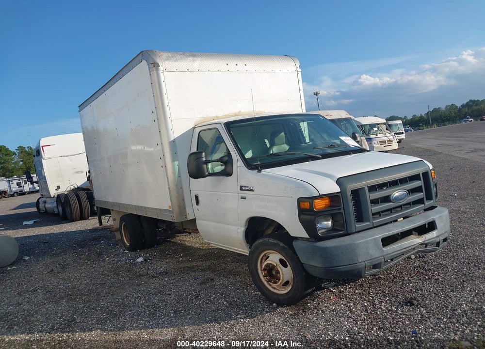 2013 FORD E-350 CUTAWAY VIN: 1FDWE3FL2DDB08791