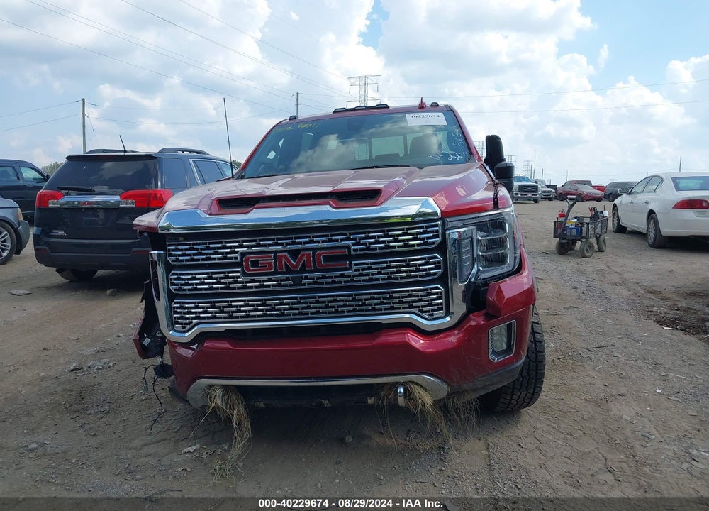 2022 GMC SIERRA 2500HD 4WD  STANDARD BED DENALI VIN: 1GT49REY7NF285634