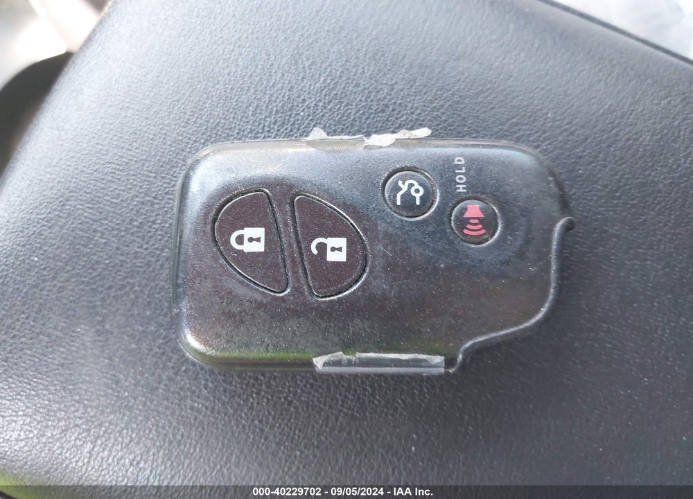 2014 LEXUS CT 200H VIN: JTHKD5BH2E2196658