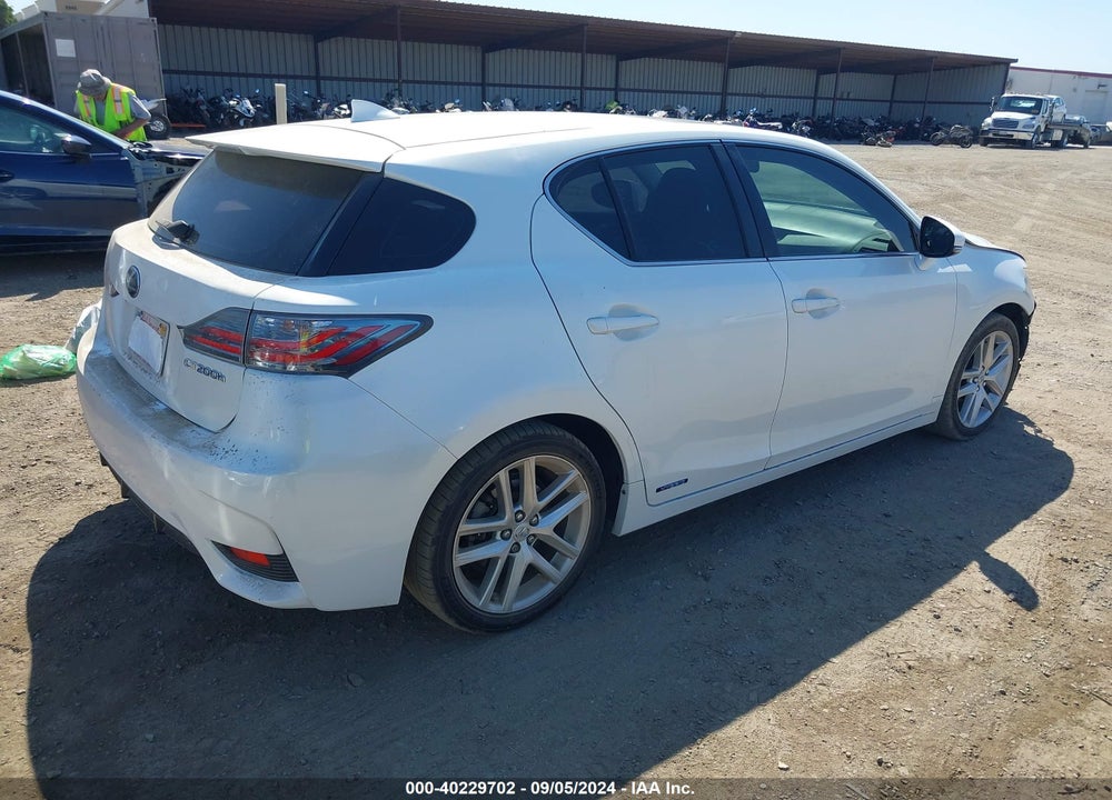 2014 LEXUS CT 200H VIN: JTHKD5BH2E2196658