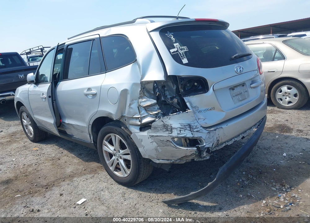 2011 HYUNDAI SANTA FE SE VIN: 5XYZH4AG4BG061609