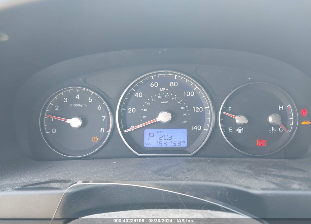 2011 HYUNDAI SANTA FE SE VIN: 5XYZH4AG4BG061609