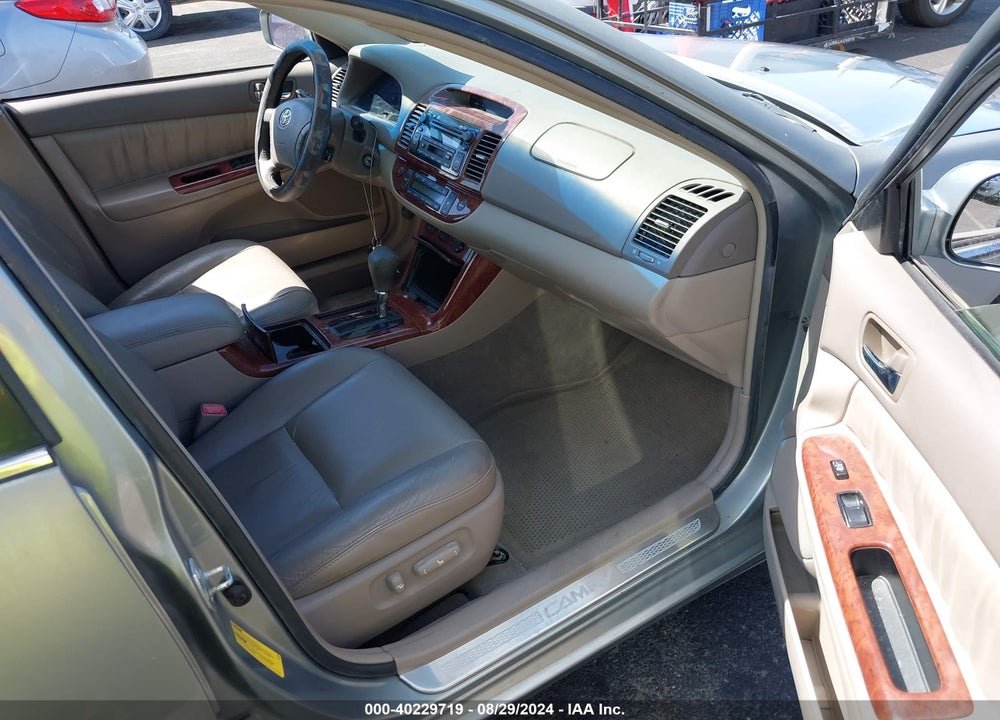 2006 TOYOTA CAMRY XLE VIN: 4T1BE30K06U686471