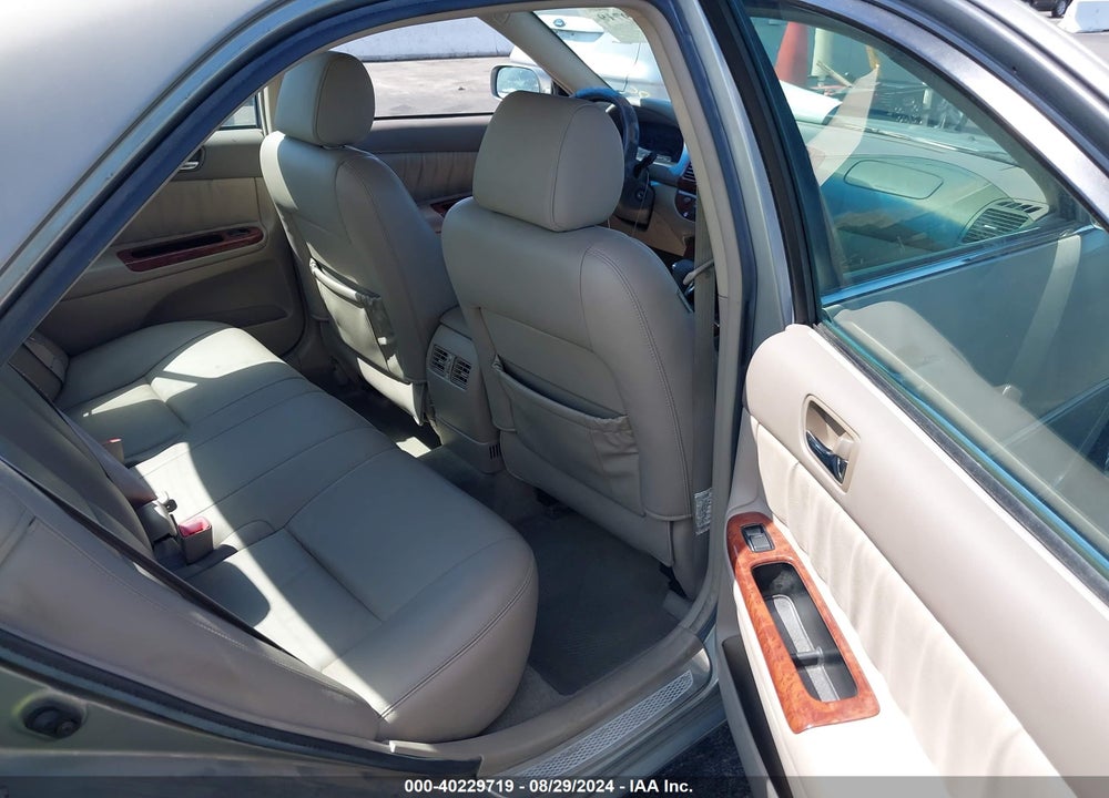 2006 TOYOTA CAMRY XLE VIN: 4T1BE30K06U686471