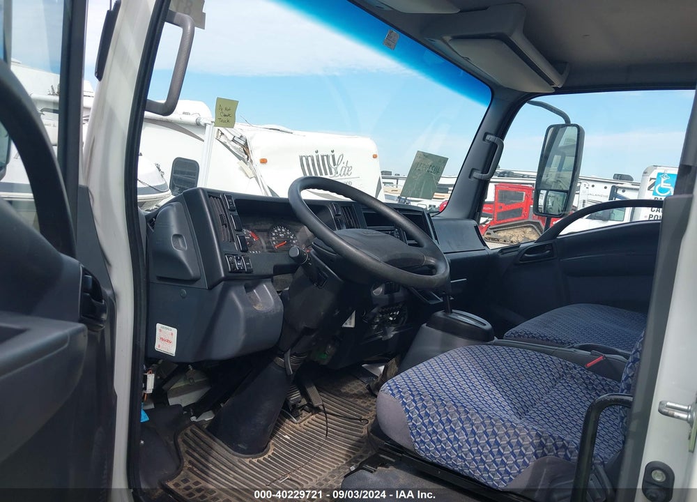 2023 ISUZU NPR HD VIN: 54DC4W1D3PS204369