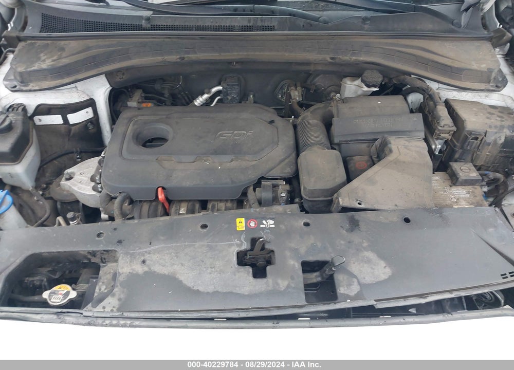 2019 HYUNDAI SANTA FE SE VIN: 5NMS23AD4KH082744