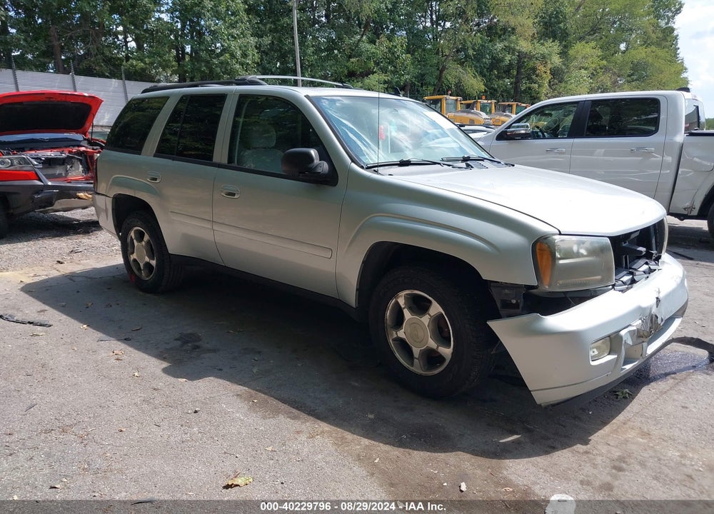 2008 CHEVROLET TRAILBLAZER LT VIN: 1GNDT13S982119006