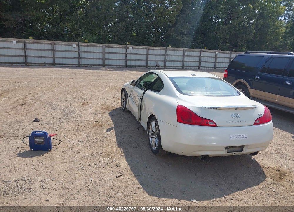 2008 INFINITI G37 JOURNEY VIN: JNKCV64E08M109553