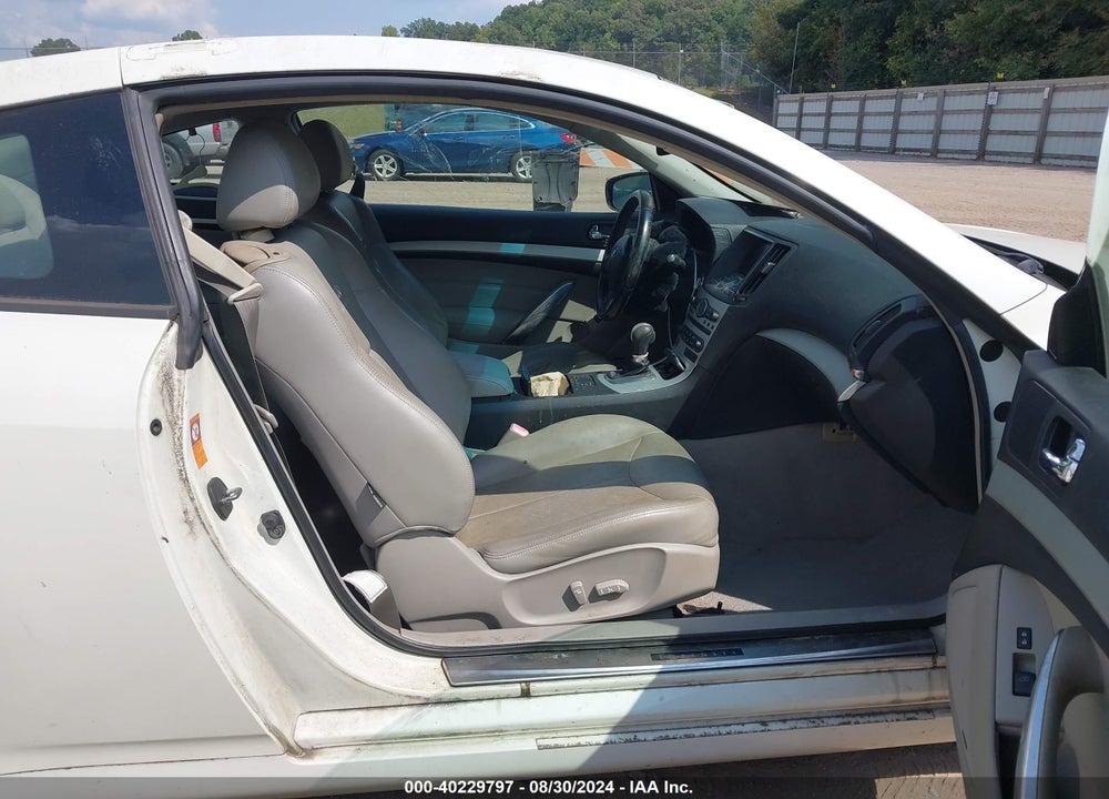 2008 INFINITI G37 JOURNEY VIN: JNKCV64E08M109553