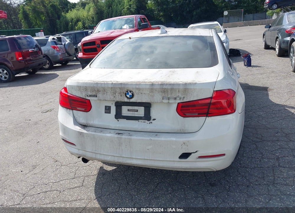 2018 BMW 320I XDRIVE VIN: WBA8A3C50JA488416