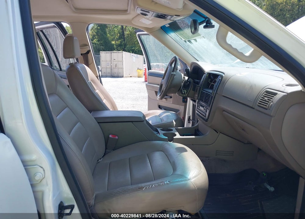 2002 FORD EXPLORER LIMITED VIN: 1FMZU75W52ZC13926