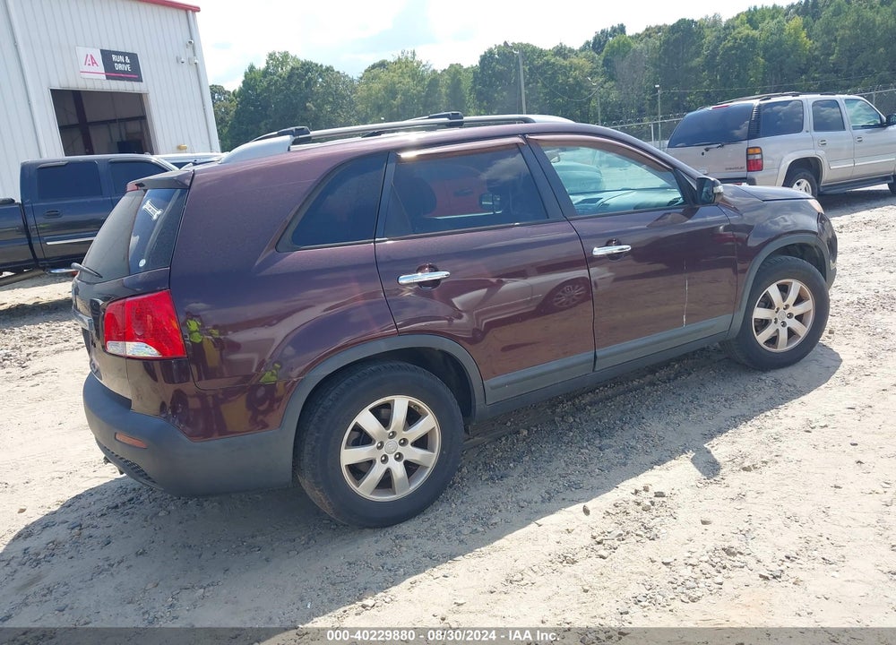 2012 KIA SORENTO LX V6 VIN: 5XYKT4A24CG241470