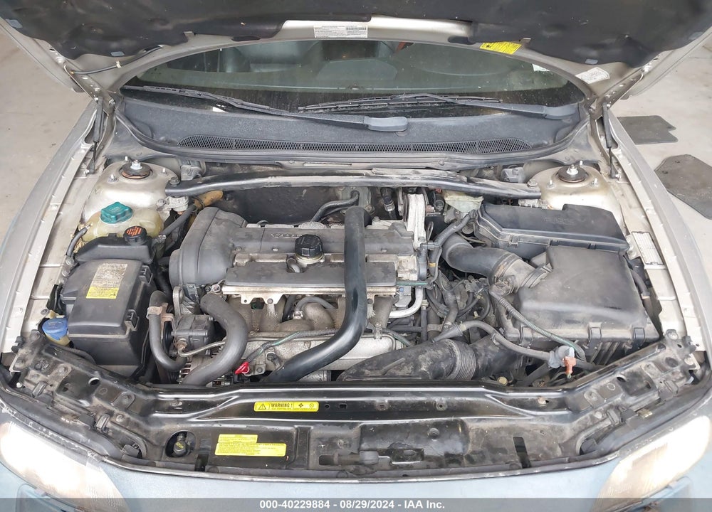 2003 VOLVO XC70 2.5T VIN: YV1SZ59H731108841