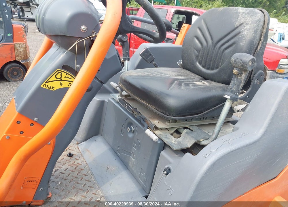 2020 HAMM HD12VV COMPACTOR VIN: H230KHAA04228