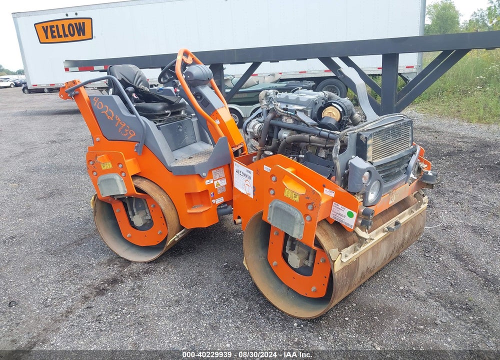 2020 HAMM HD12VV COMPACTOR VIN: H230KHAA04228