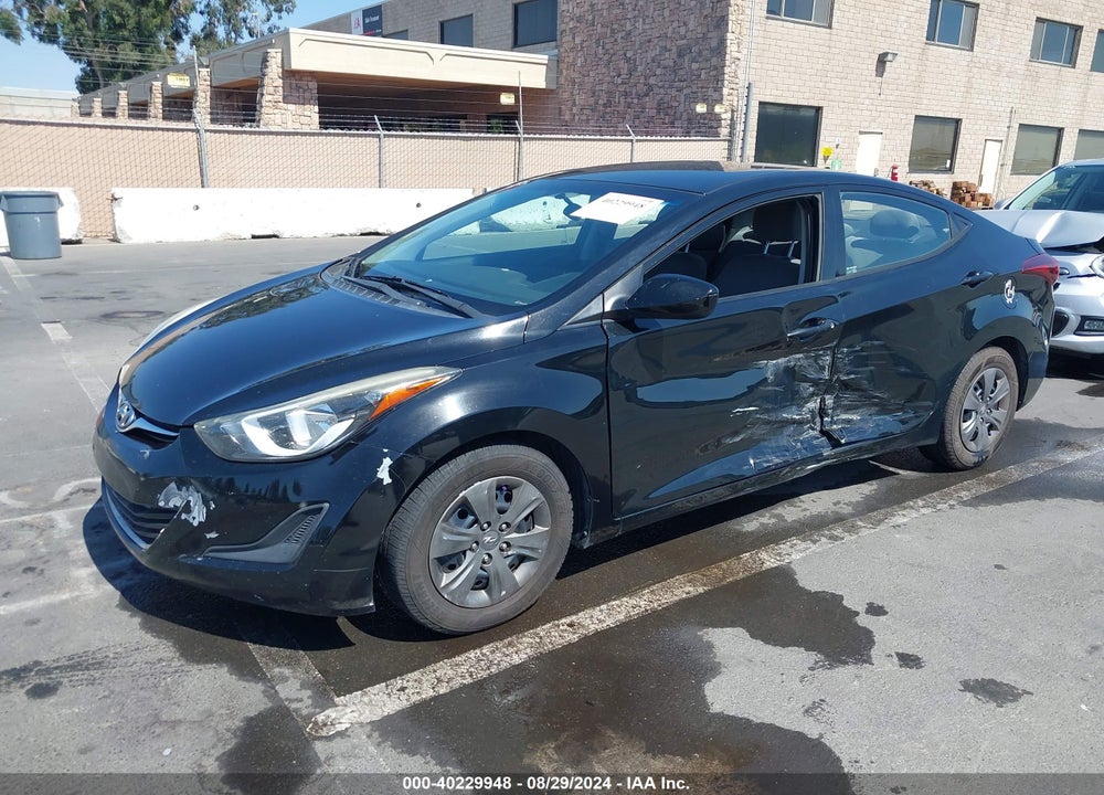 2016 HYUNDAI ELANTRA SE VIN: 5NPDH4AE4GH699755