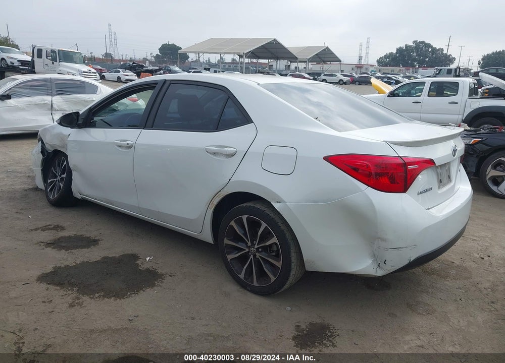 2018 TOYOTA COROLLA SE VIN: 5YFBURHE0JP780123