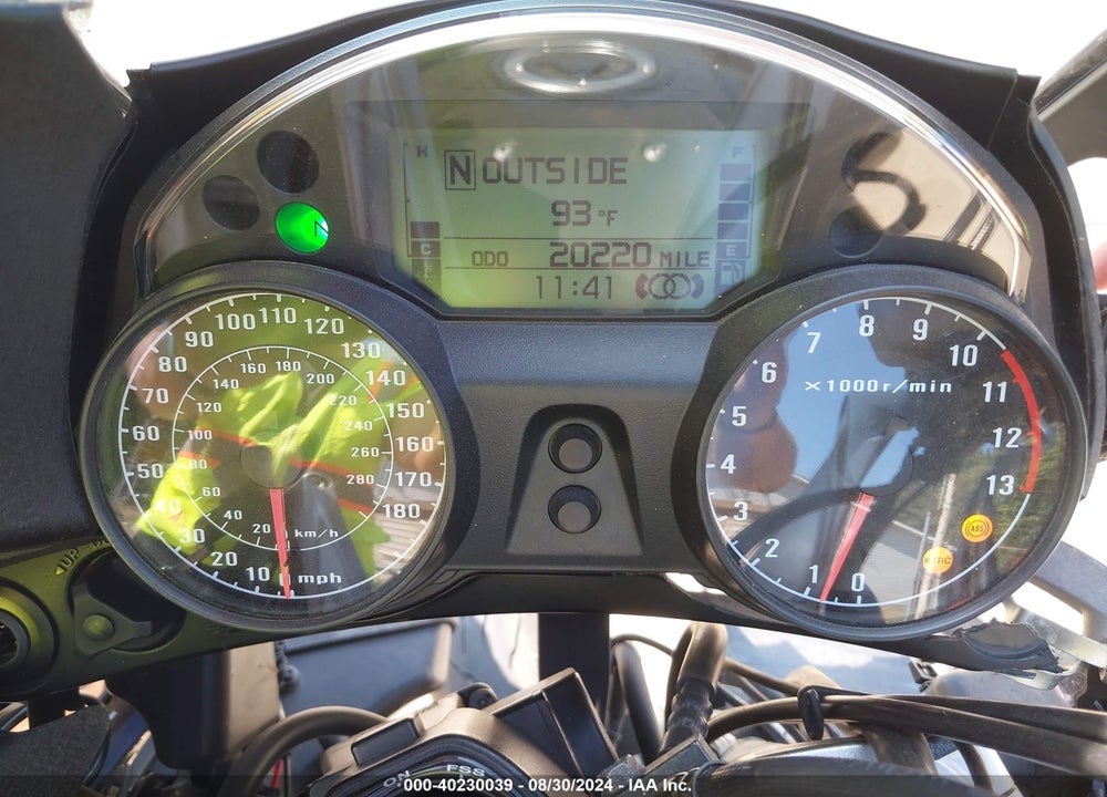 2010 KAWASAKI ZG1400 C VIN: JKBZGNC11AA003740