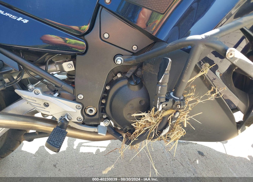 2010 KAWASAKI ZG1400 C VIN: JKBZGNC11AA003740