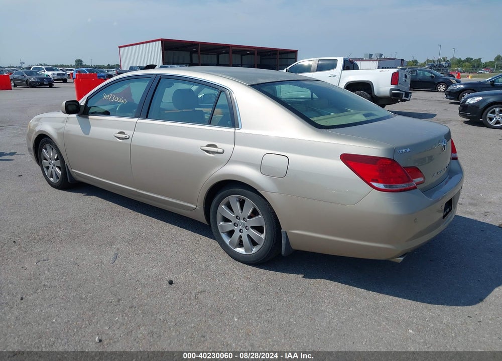 2005 TOYOTA AVALON XLS VIN: 4T1BK36B55U002240