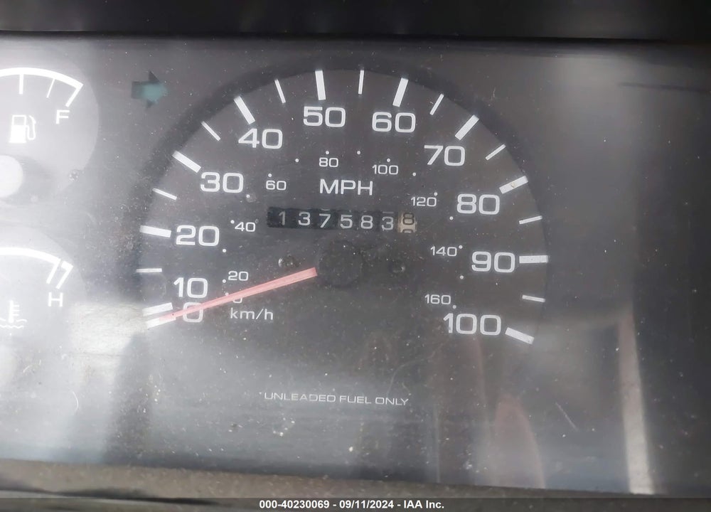 1993 NISSAN TRUCK SHORT WHEELBASE VIN: 1N6SD11Y1PC440810
