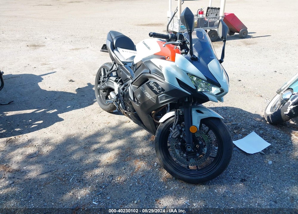 2023 KAWASAKI EX650 R VIN: ML5EXER16PDA94749