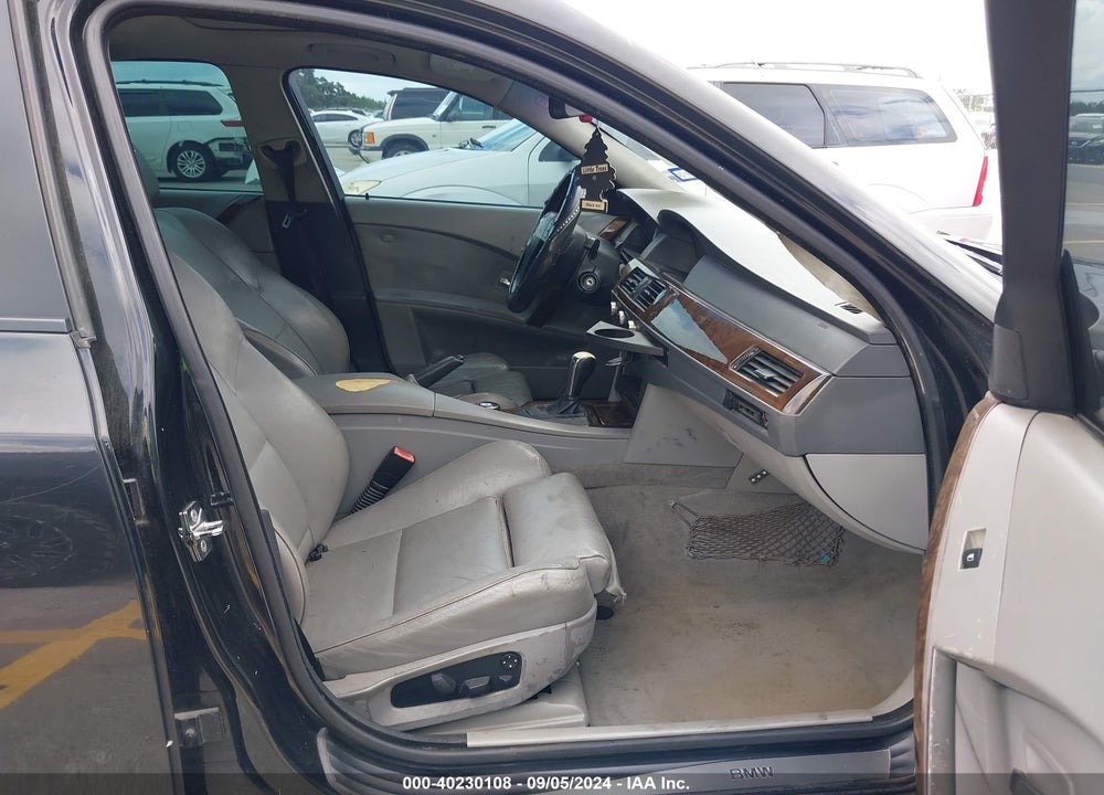 2006 BMW 525I VIN: WBANE53506CK82916