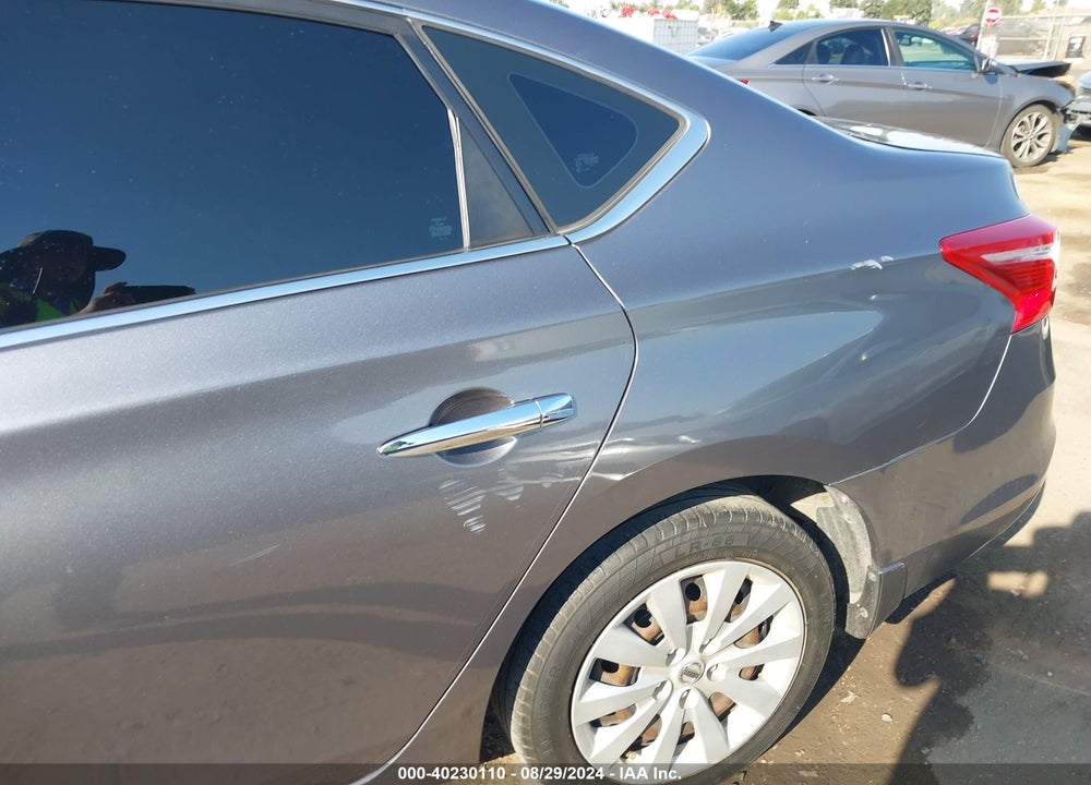 2017 NISSAN SENTRA SV VIN: 3N1AB7APXHL662060