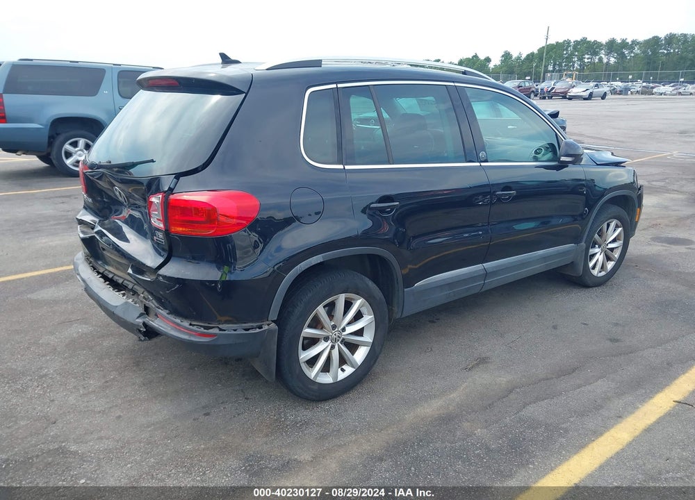 2017 VOLKSWAGEN TIGUAN 2.0T WOLFSBURG EDITION VIN: WVGSV7AXXHK025482