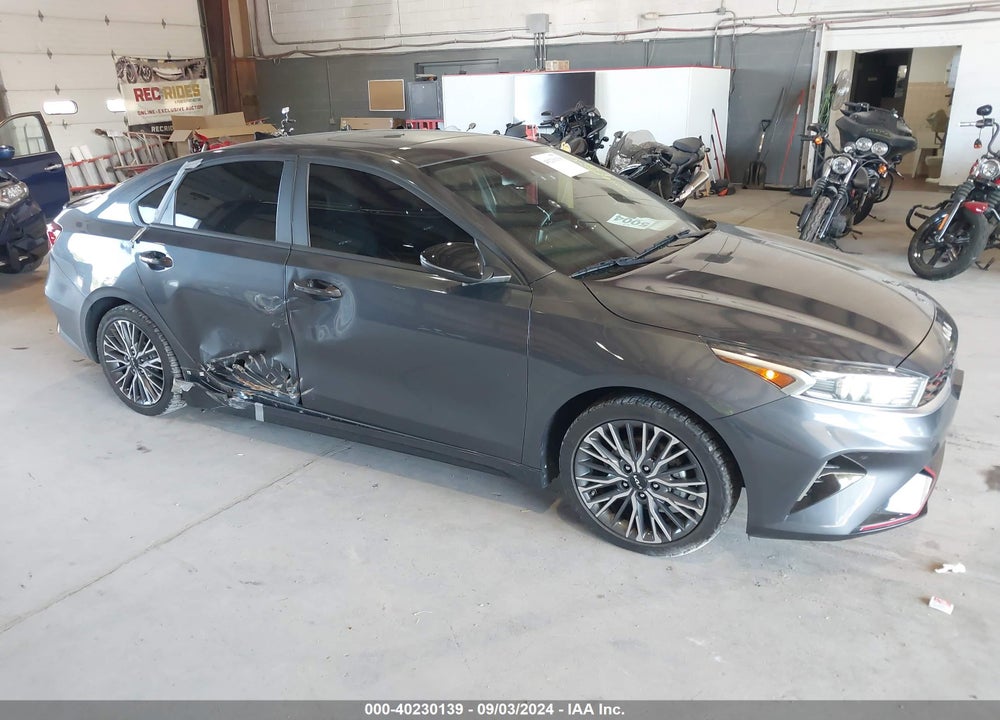 2022 KIA FORTE GT LINE VIN: 3KPF54AD8NE487452