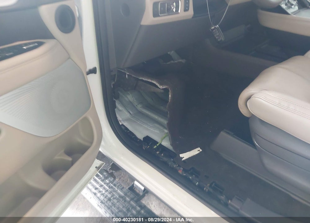 2022 LINCOLN NAVIGATOR RESERVE L VIN: 5LMJJ3LTXNEL01337