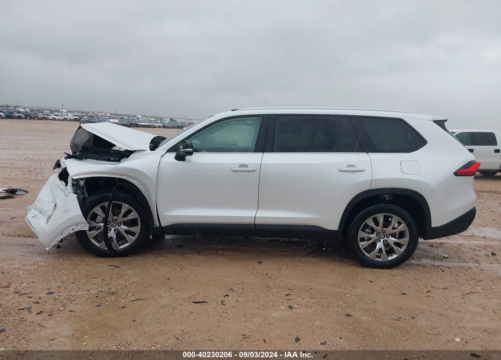2024 TOYOTA GRAND HIGHLANDER LIMITED VIN: 5TDAAAB50RS038922