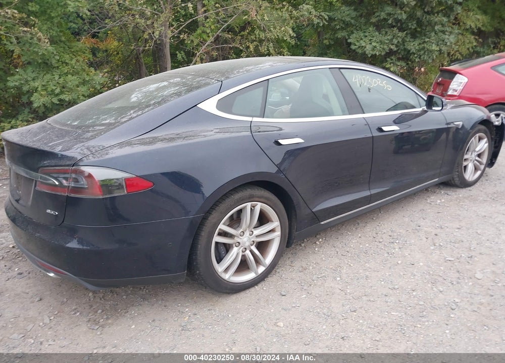 2015 TESLA MODEL S 70D/85D/P85D VIN: 5YJSA1H27FFP77450