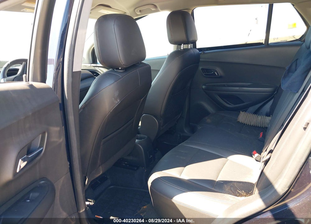 2021 CHEVROLET TRAX FWD LT VIN: KL7CJLSB2MB325248