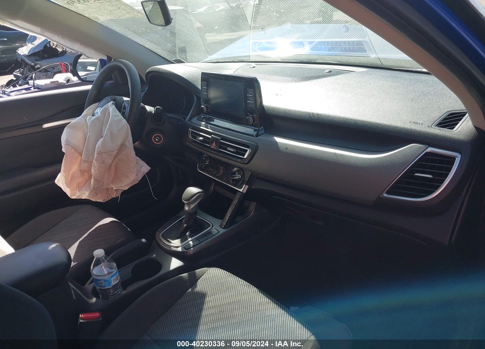 2021 KIA SELTOS LX VIN: KNDEPCAA9M7174074