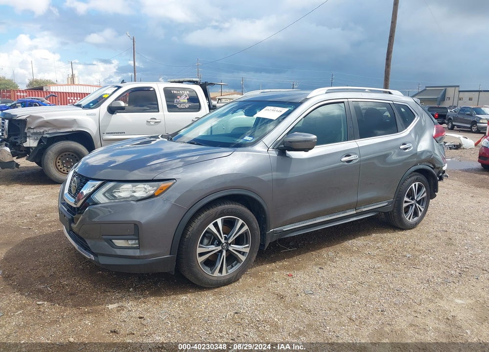 2018 NISSAN ROGUE SL VIN: 5N1AT2MT2JC841213